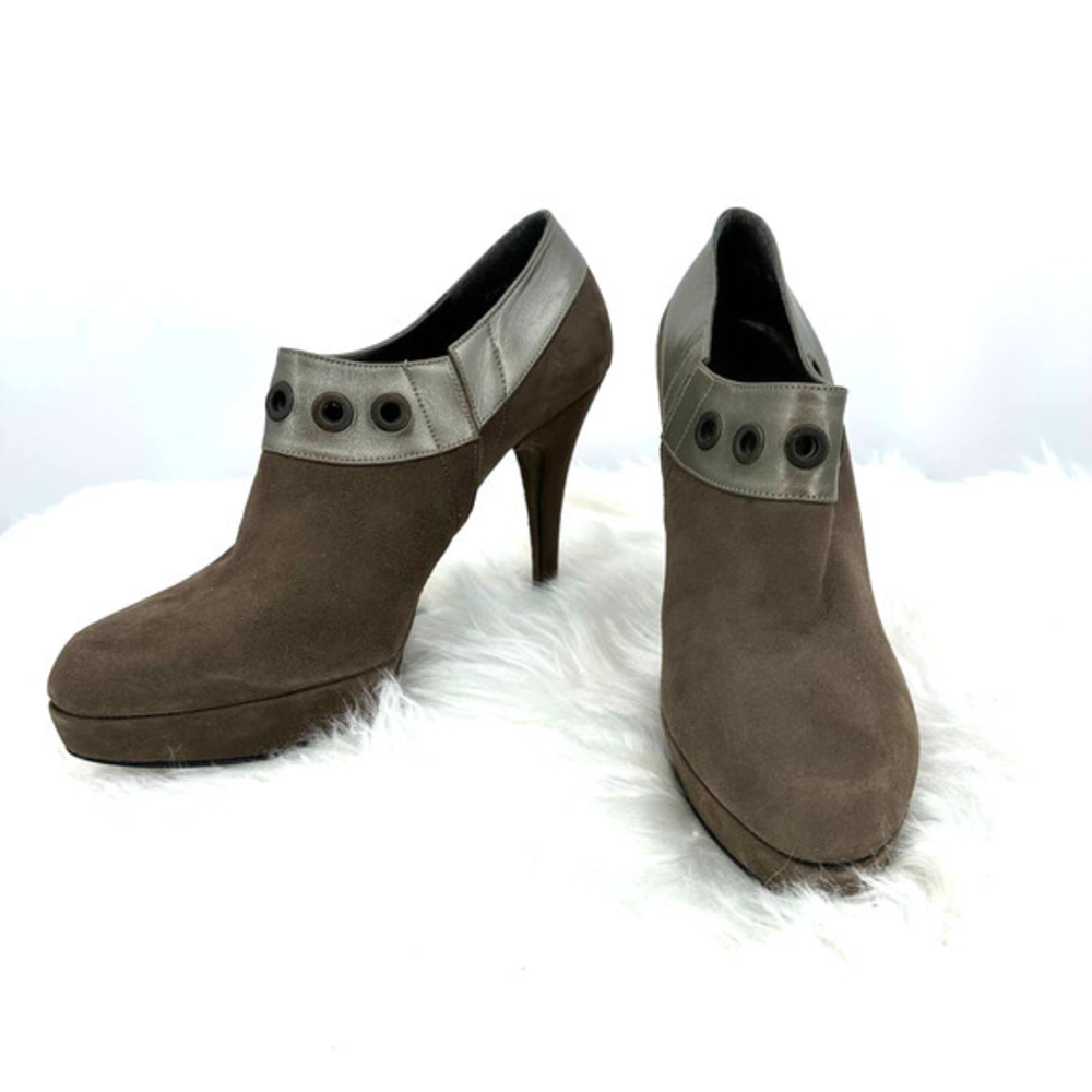 Stuart Weitzman size 6.5 M GW94598 platform heeled booties taupe suede
